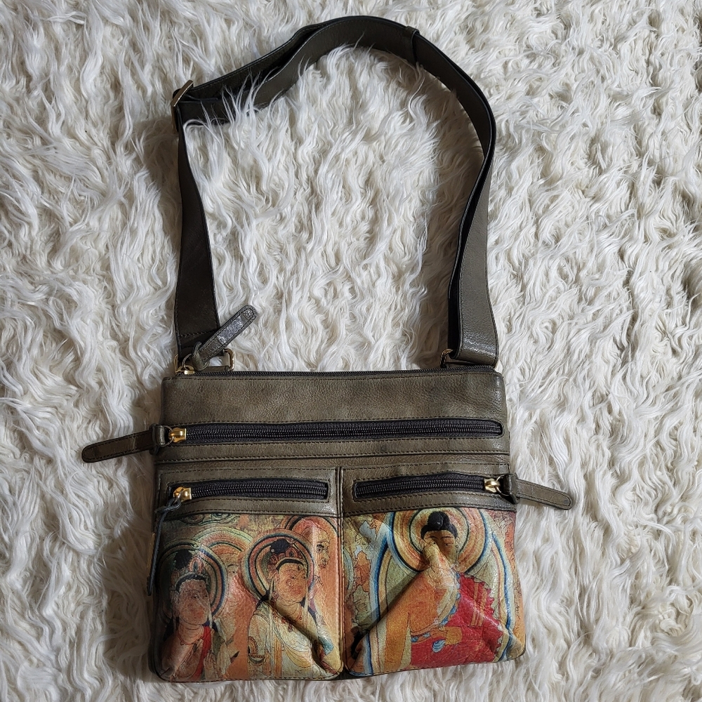 Jeon Los Angeles Clutch / Crossbody Bag